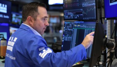 Stock market today: Live updates