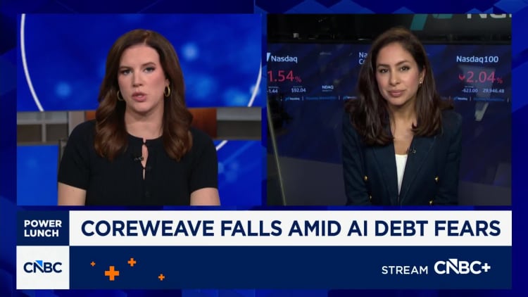 CoreWeave falls amid AI debt fears