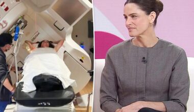 Amanda Peet shares the 'weird' symptom she had before breast cancer diagnosis