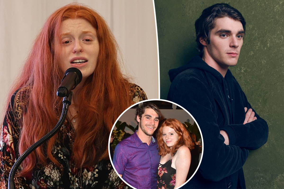 RJ Mitte's sister cries at 'Breaking Bad' actor's memorial service