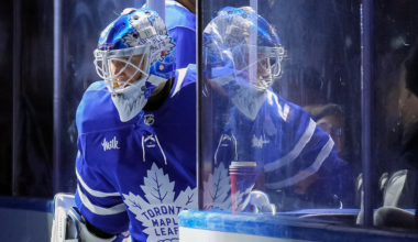 Leafs fans torch Sergei Bobrovsky online after the veteran ruins rookie lap for top pick
