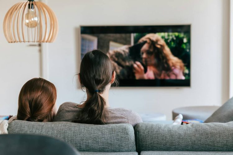 6 Internet, TV and Family Setup Options to Know After Moving