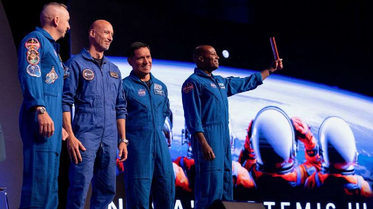 Next Artemis mission on track for 2027, but anything can happen, astronaut says