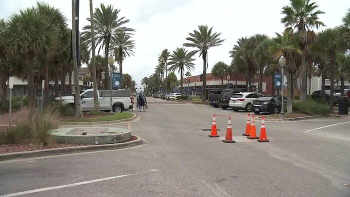 Atlantic Beach crews work to prevent flooding ahead of more rain