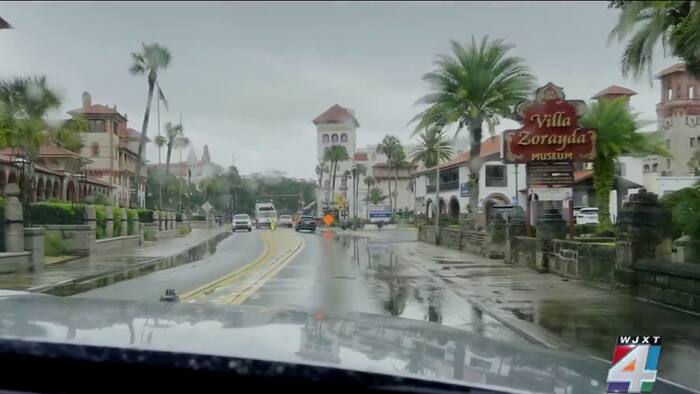 St. Augustine crews monitor roads as king tides, rain raise flooding concerns