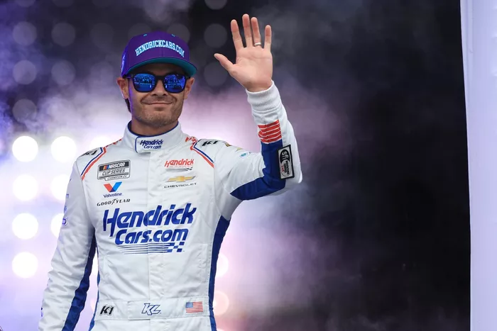 Kyle Larson, Hendrick Motorsports