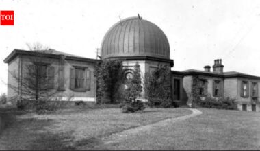 In 1930, a Pittsburgh plumber built a tiny aluminium observatory in his backyard for a homemade telescope; its unusual dome became a prototype for observatory designs and later helped bring him face to face with Einstein