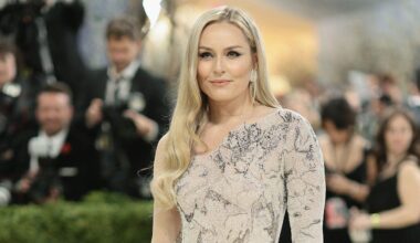 Lindsey Vonn kicks off birthday weekend with a European bikini beach day, my Bob Dylan memory & money