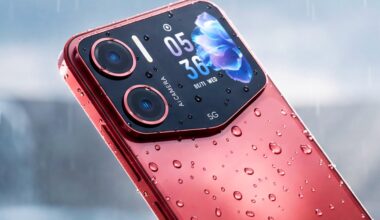 Acer’s new 5G phone comes with a microSD slot, a headphone jack, and a display on the back