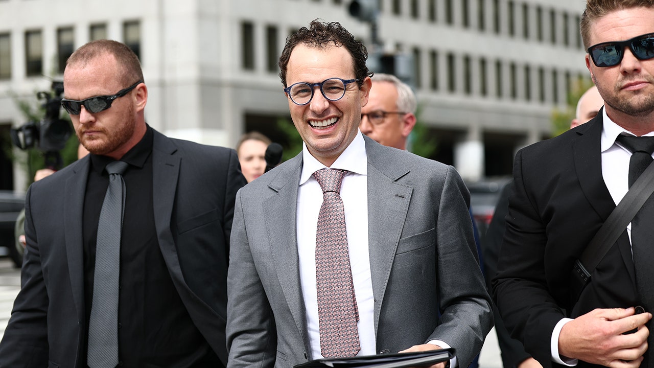 Anthropic silent as Musk urges company to give public benefit fund shares to the public