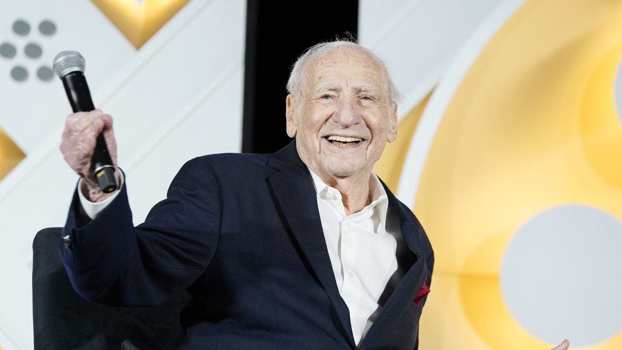 Mel Brooks, 100, films 'Spaceballs' sequel role before it's too late