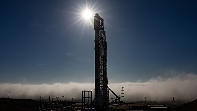 SpaceX scrubs launch of 27 Starlink satellites on Falcon 9 rocket from Vandenberg SFB – Spaceflight Now