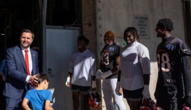 Vance receives warm reception during Bengals visit despite negative media portrayal: source