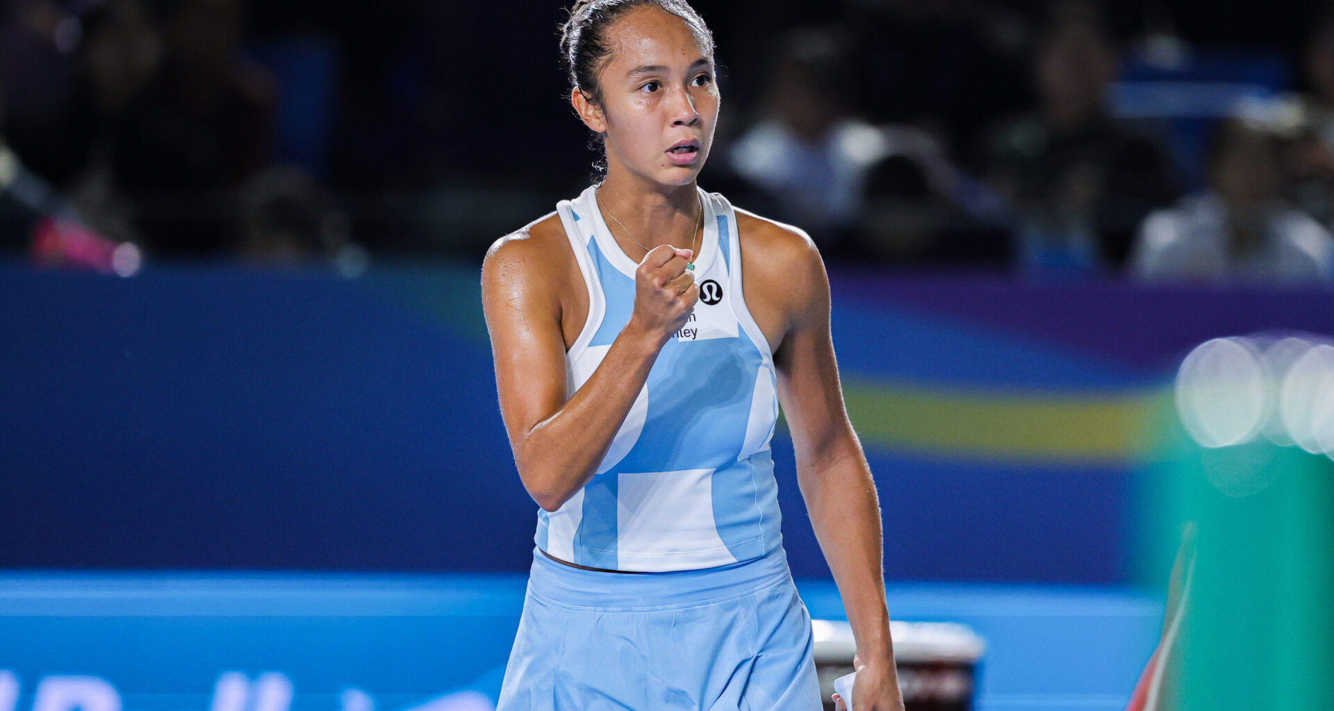 Fernandez extends strong form in Ningbo, outduels Bouzkova to reach 10th career final