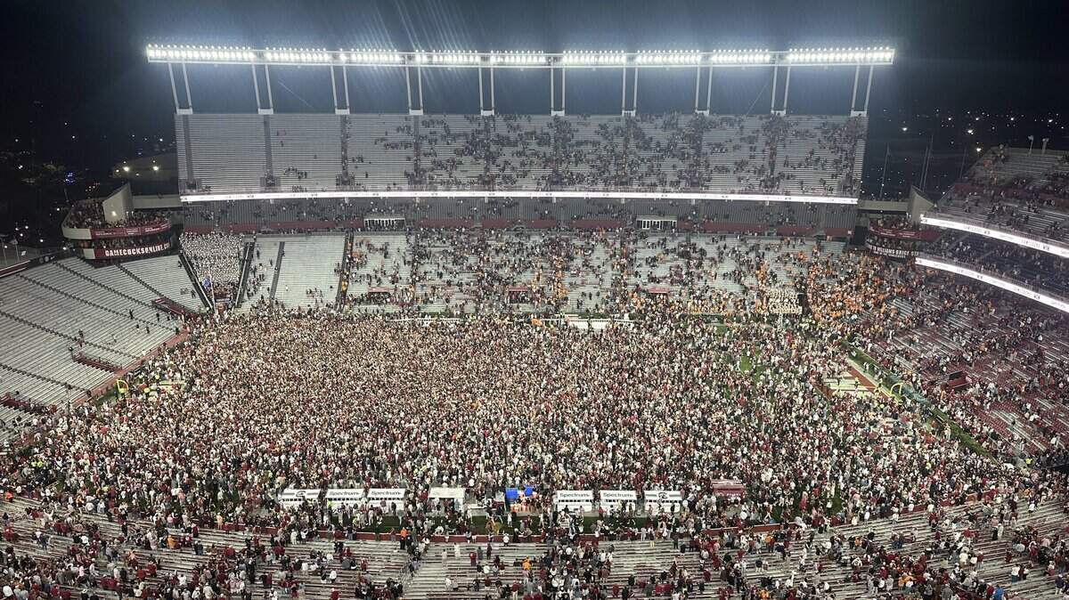 How much South Carolina owes for field storm after Tennessee