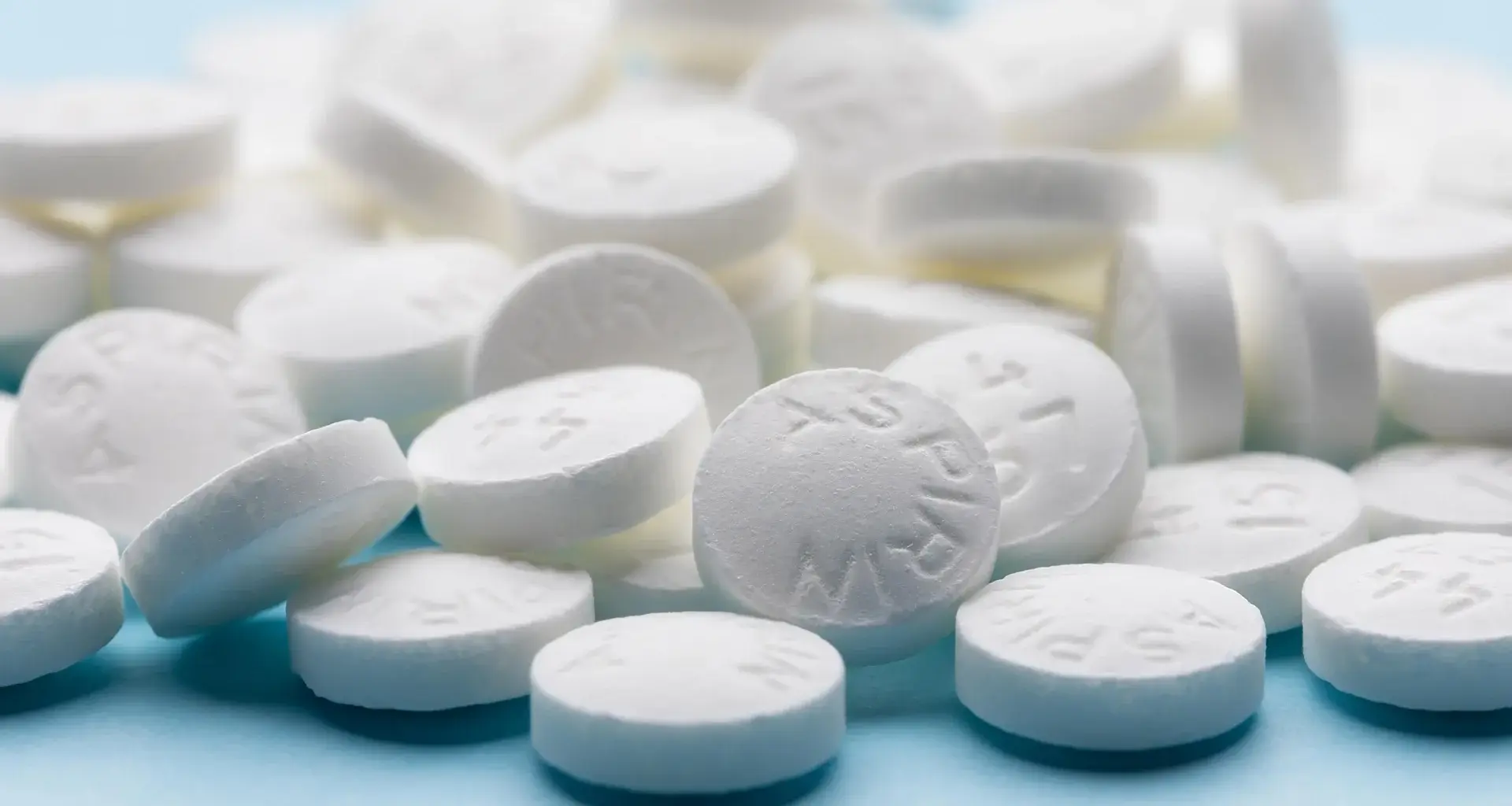 Low-dose aspirin linked to 70% lower dementia risk, but there's a catch