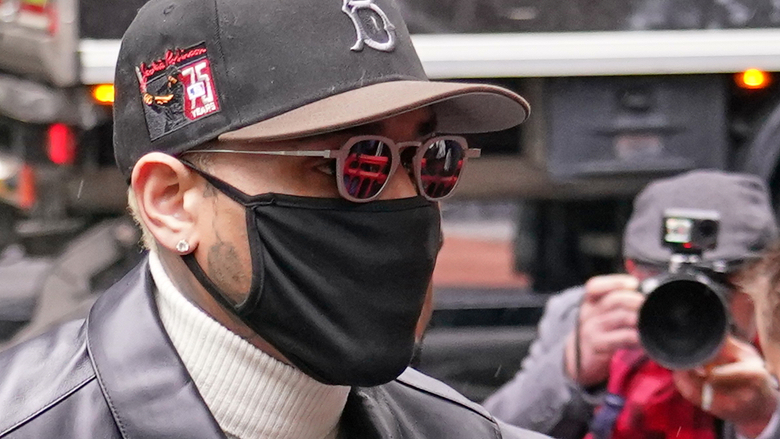 Chris Brown avoids prison time for brawling at a London nightclub