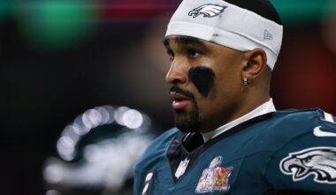 Jalen Hurts’ diagnosis renews questions about conflicts in NFL medical care