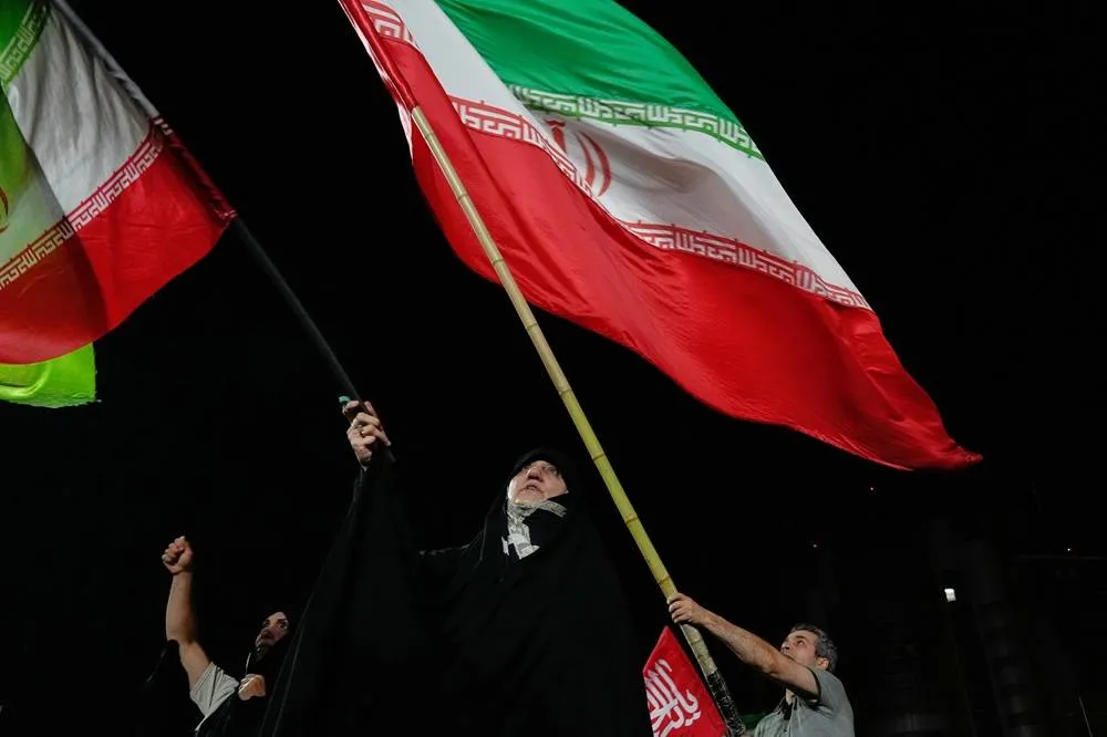 Iran’s New Defense Minister Threatens ‘Enormous Damage’ if US Attacks
