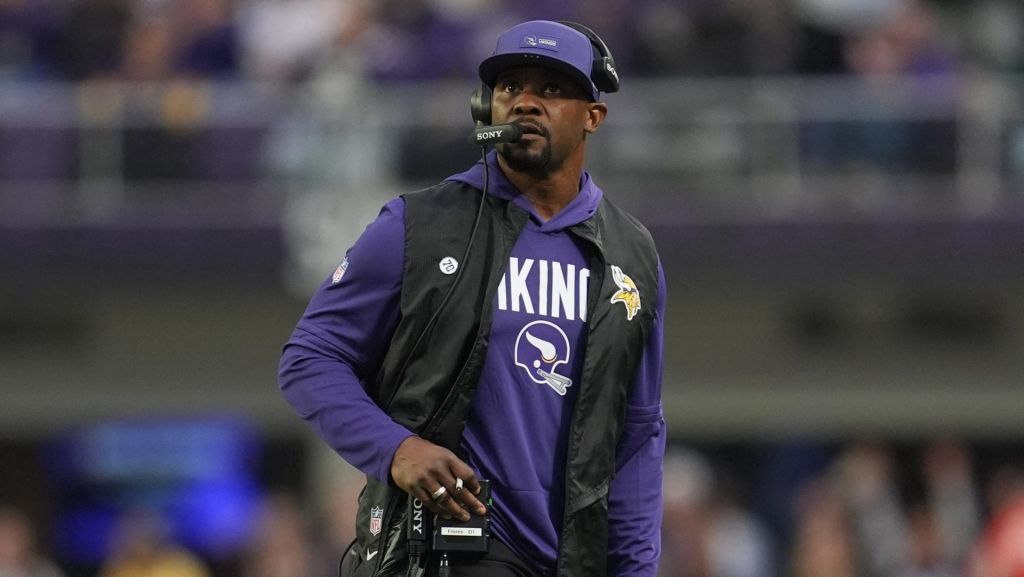 Controversial Search Firm Memo on Brian Flores Unsealed by Court