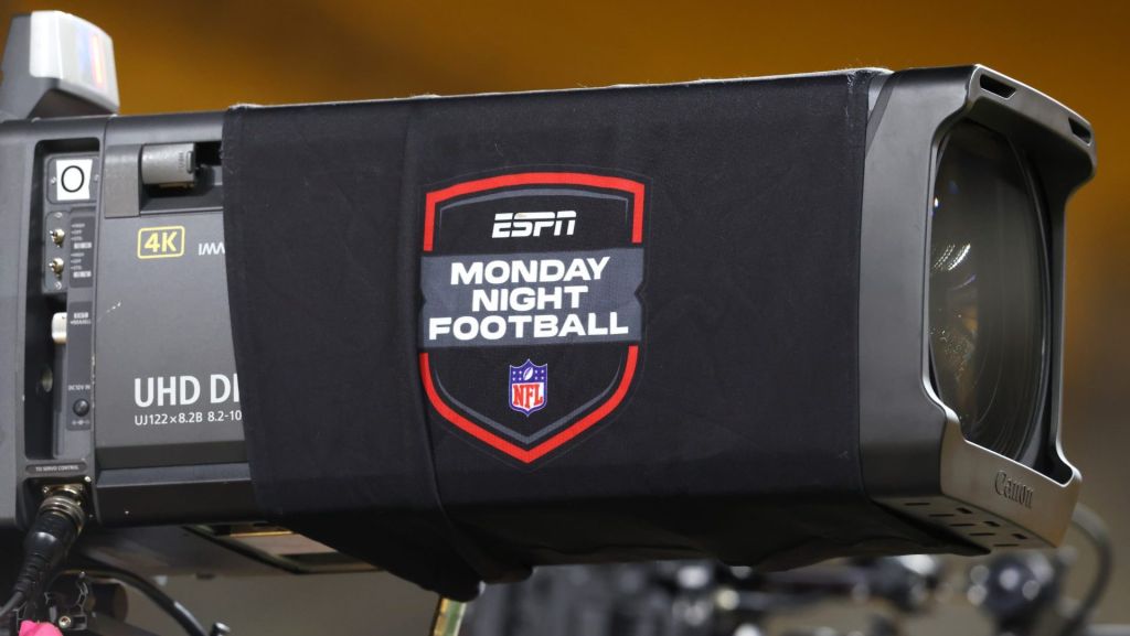 Who Will Replace Troy Aikman at ESPN?