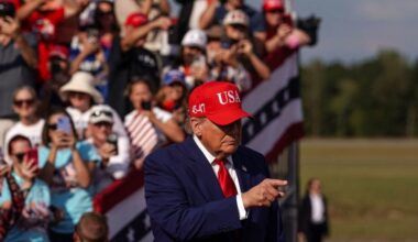Midterm election live updates: Trump stumps in deep-red Kentucky as GOP tries to hold its turf - CNN