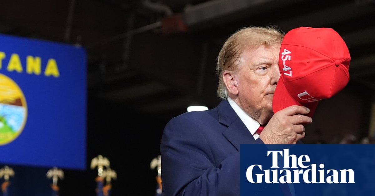 Insults, odd obsessions and rambling thoughts: a week in Trump rallies | Donald Trump