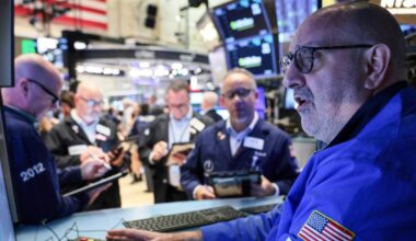 Tech stocks erase $1 trillion of wealth as oil surges to $110