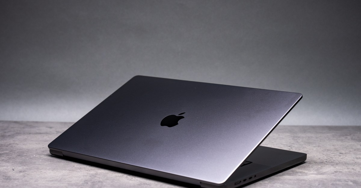 Apple will reportedly debut its first touchscreen MacBook in three weeks