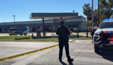BCSO searching for suspect in east Bexar County shooting that killed 1 man, injured another outside hookah lounge