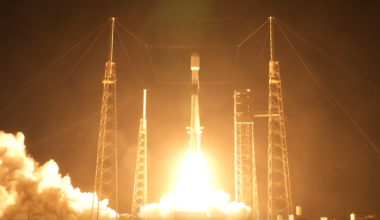 SpaceX launches its 'Starfall' return capsule for 2nd time ever
