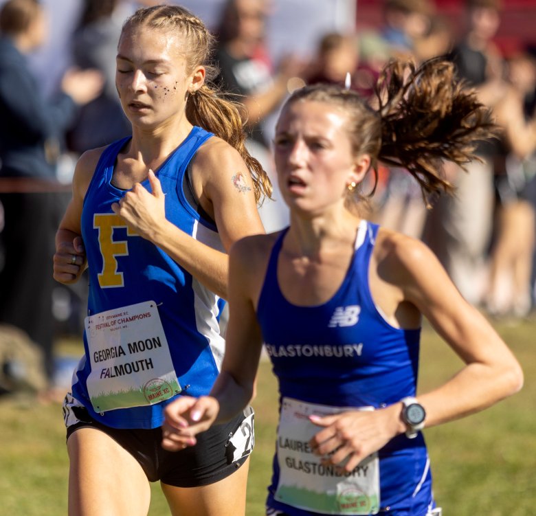 Falmouth’s Georgia Moon outkicks her rivals in A South cross country regional