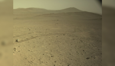 Mars rover tracks from a historic drive photo of the day for Oct. 27, 2026
