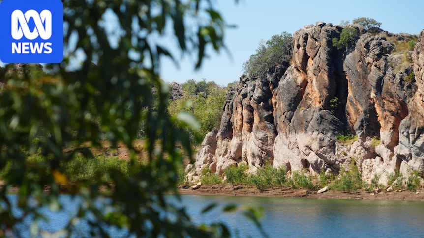 Danggu Geikie Gorge reopens for visitors three years on from Fitzroy River flood
