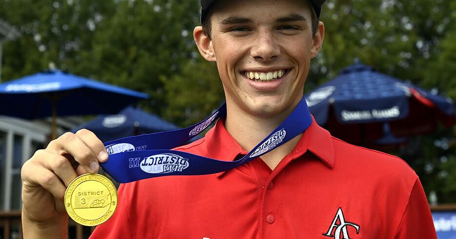 District 3 Class 2A/3A Golf Championships [photos] - LancasterOnline