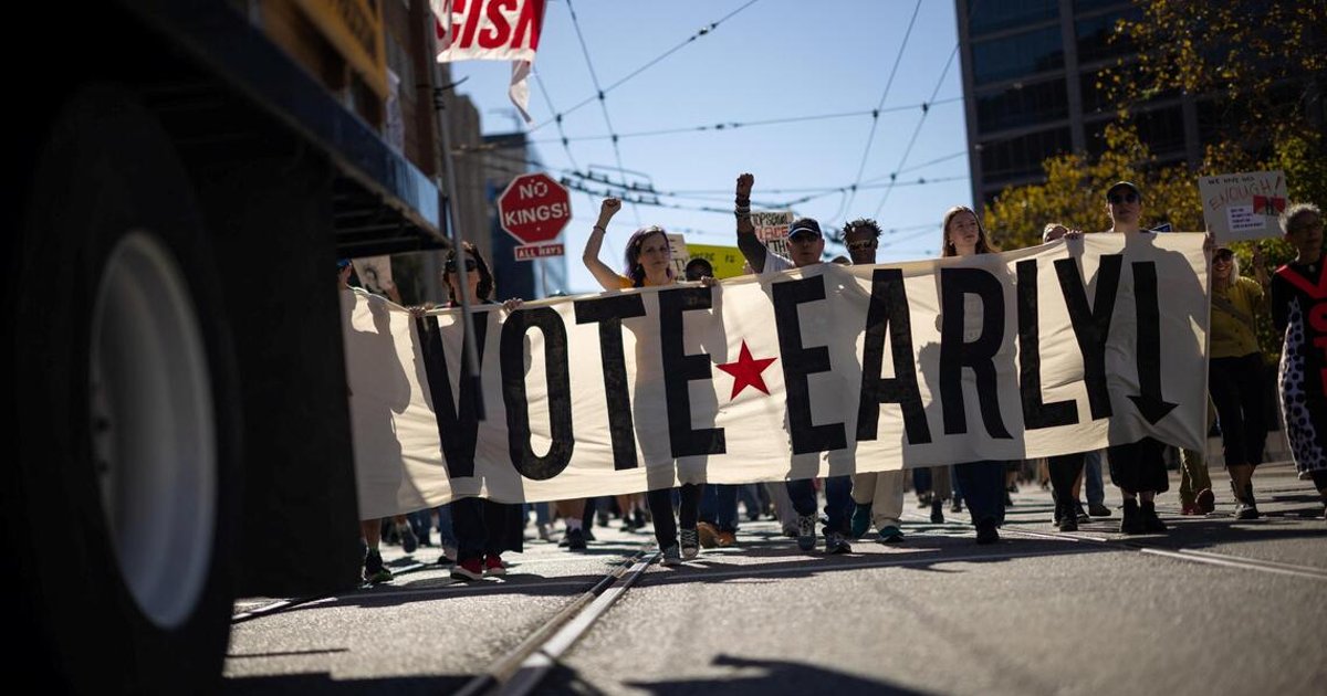 Across the US, ‘No Kings’ events seek to boost early voting for midterms