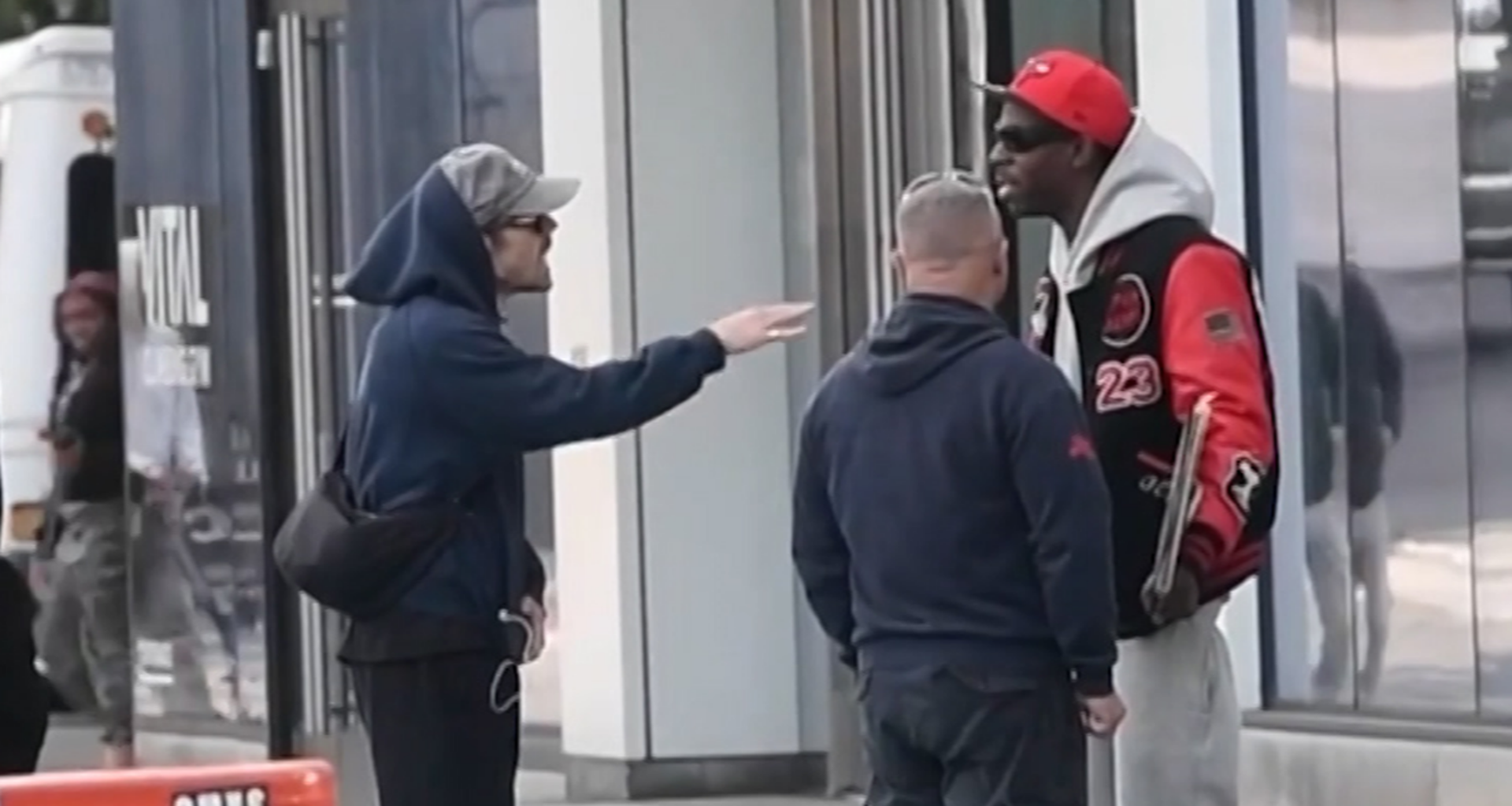 Harry Styles Goes Off On Man Asking for Autograph on NYC Street
