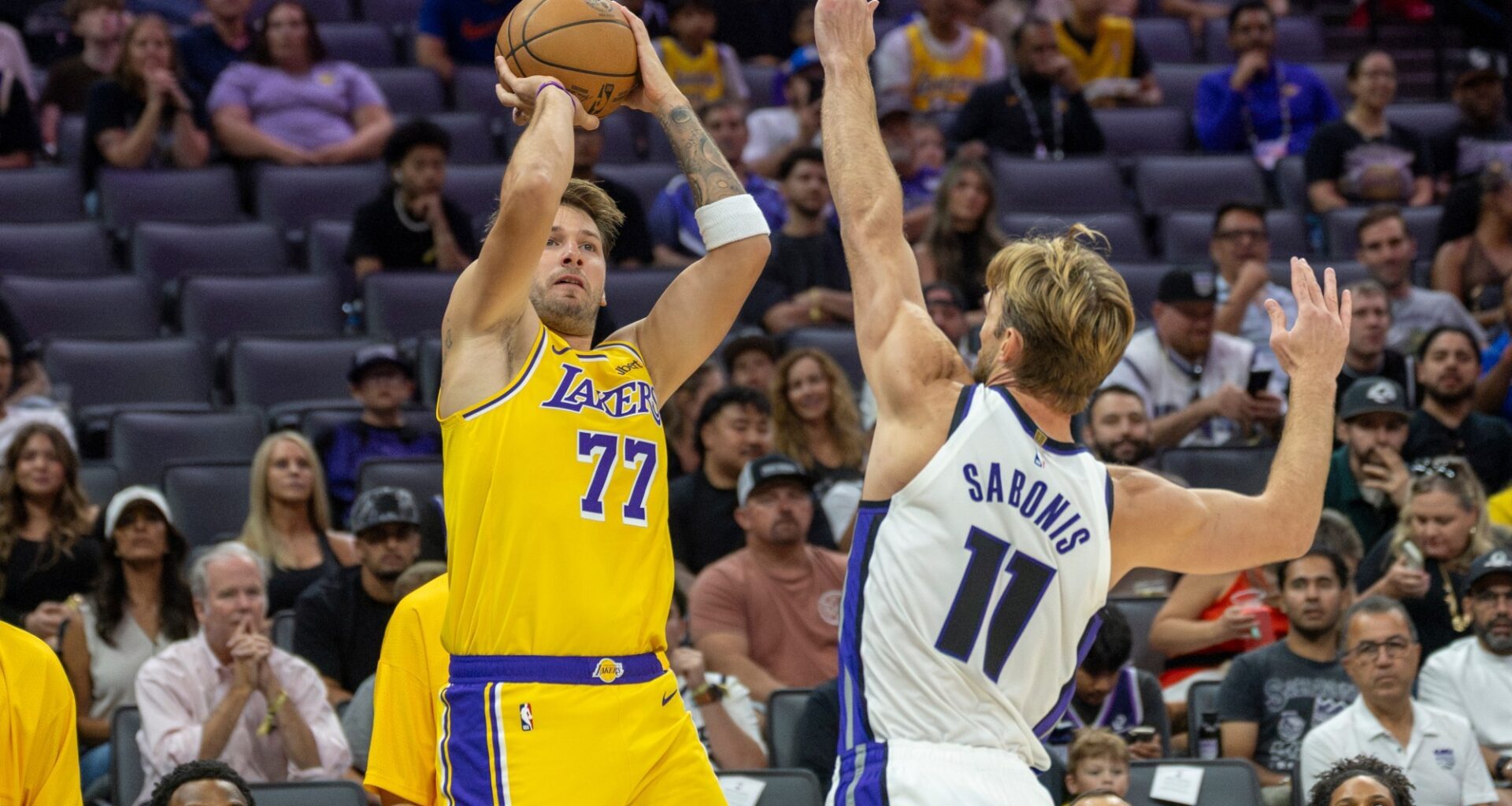 Lakers dominate preseason opener vs. Kings as Kessler, Reaves sit with injuries – Orange County Register