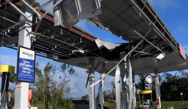 Hurricane Isaias leaves two dead and 800,000 without power in US Southeast | Weather News
