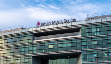 Patient dies in Bristol Myers Squibb investigational CAR-T therapy trial