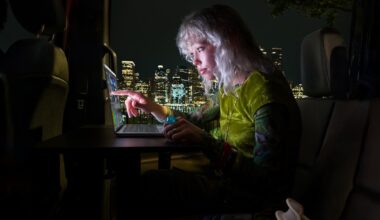 Apple’s touchscreen MacBook Pro pushes laptop pricing to a new extreme