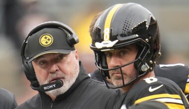 Aaron Rodgers, Mike McCarthy Address Viral Video of Heated Exchange in Steelers' Loss to Browns