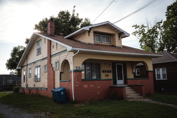 The home in Benton on June 3, 2026, where George Harrison stayed with his older sister Louise during his visit to southern Illinois. (E. Jason Wambsgans/Chicago Tribune)