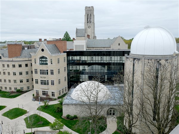 UT planetarium to screen two films through October