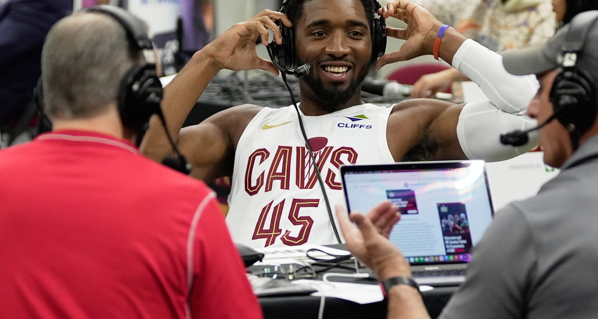 A tighter group: Mitchell and Harden lean into rare offseason bonding to build Cavaliers’ chemistry