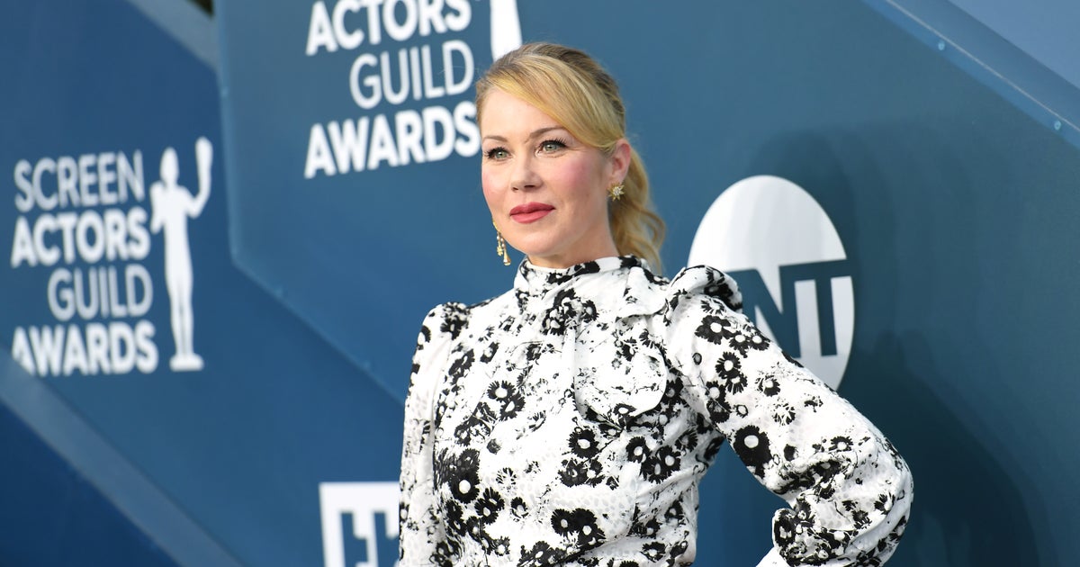 Up to 20% of MS diagnoses are wrong, like Christina Applegate's. Here's what doctors say patients should know.
