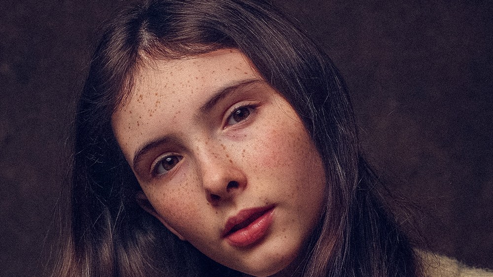 'Sense and Sensibility' Star Bodhi Rae Breathnach Signs With UTA