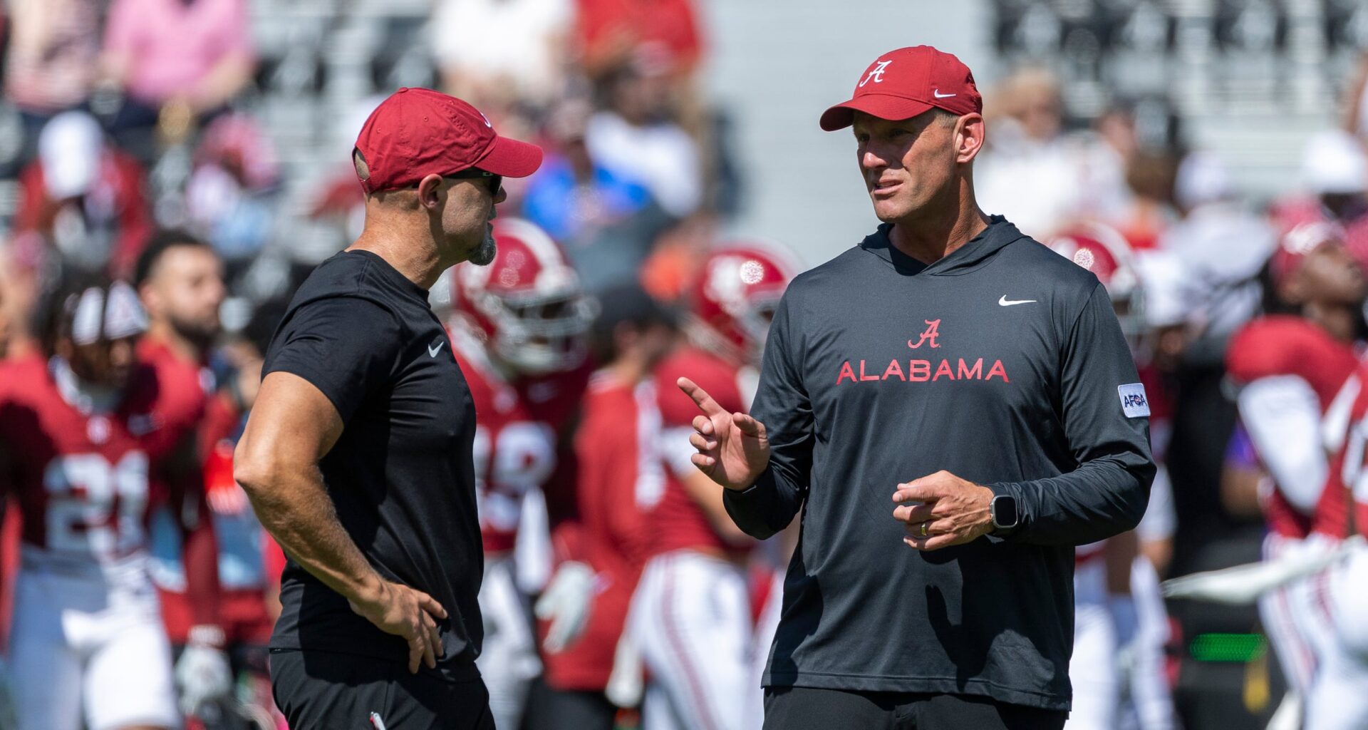 Alabama adds offensive twist to throw Georgia defense off game