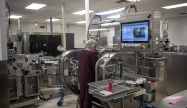 Canadians could save billions in next decade if off-patent drugs get to market quickly, report says
