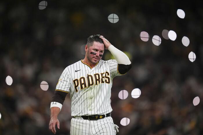 Tatis, Padres eliminated from postseason by top-seeded Brewers in 4 games